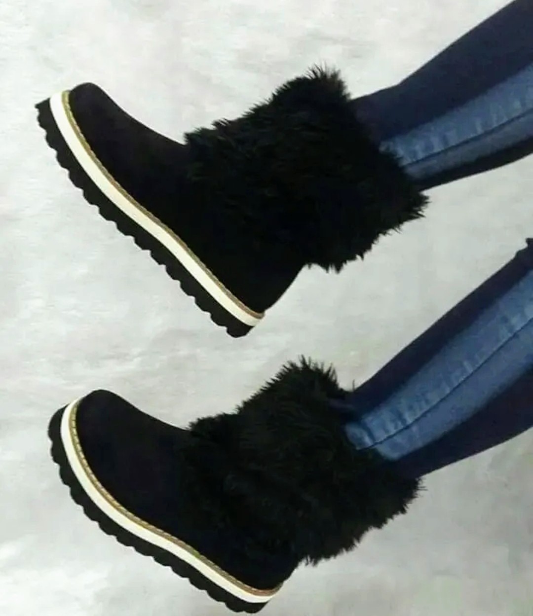 Pantubotas Negras - $1.800