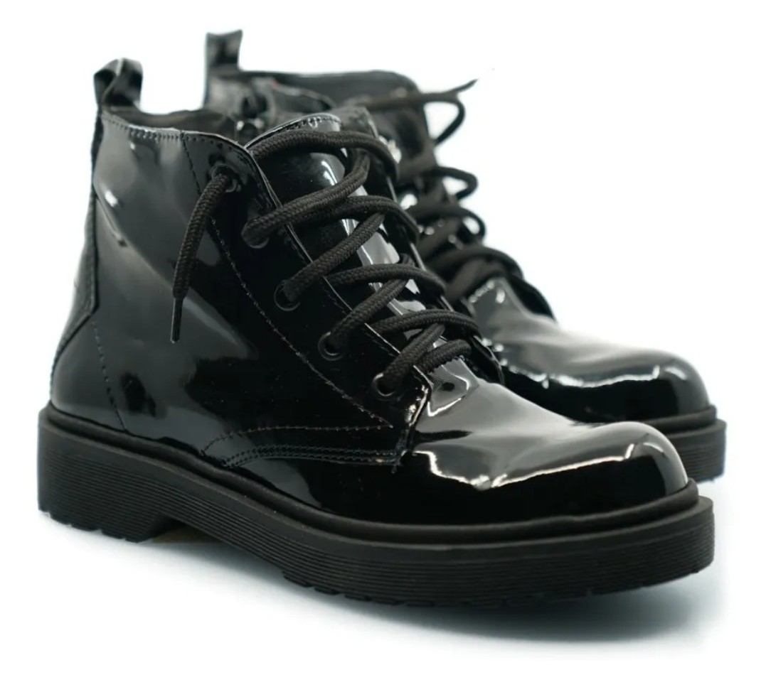 Borcegos de Charol Modern Style - $2.800